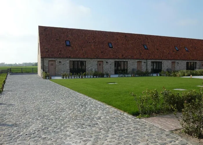 Vakantiehoeve 't Goed Ter Leeuwen Holiday home De Haan