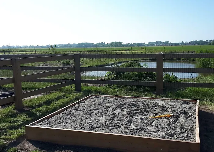 Holiday home Vakantiehoeve 't Goed Ter Leeuwen *